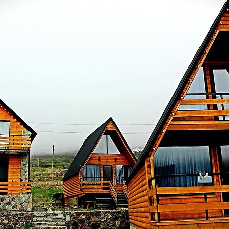 Апартаменты Kazbegi Folk Экстерьер фото